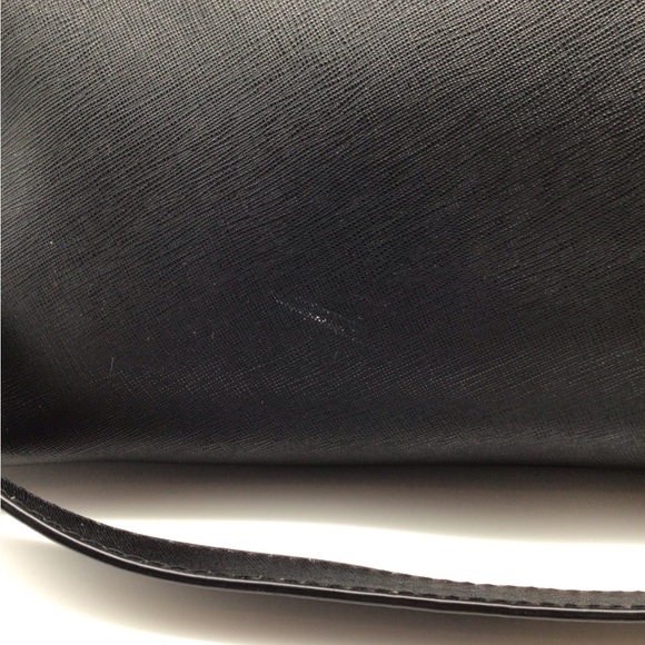 Michael Kors Hamilton Large North South Black Tote - Excellent Condition - Picture 7 of 16